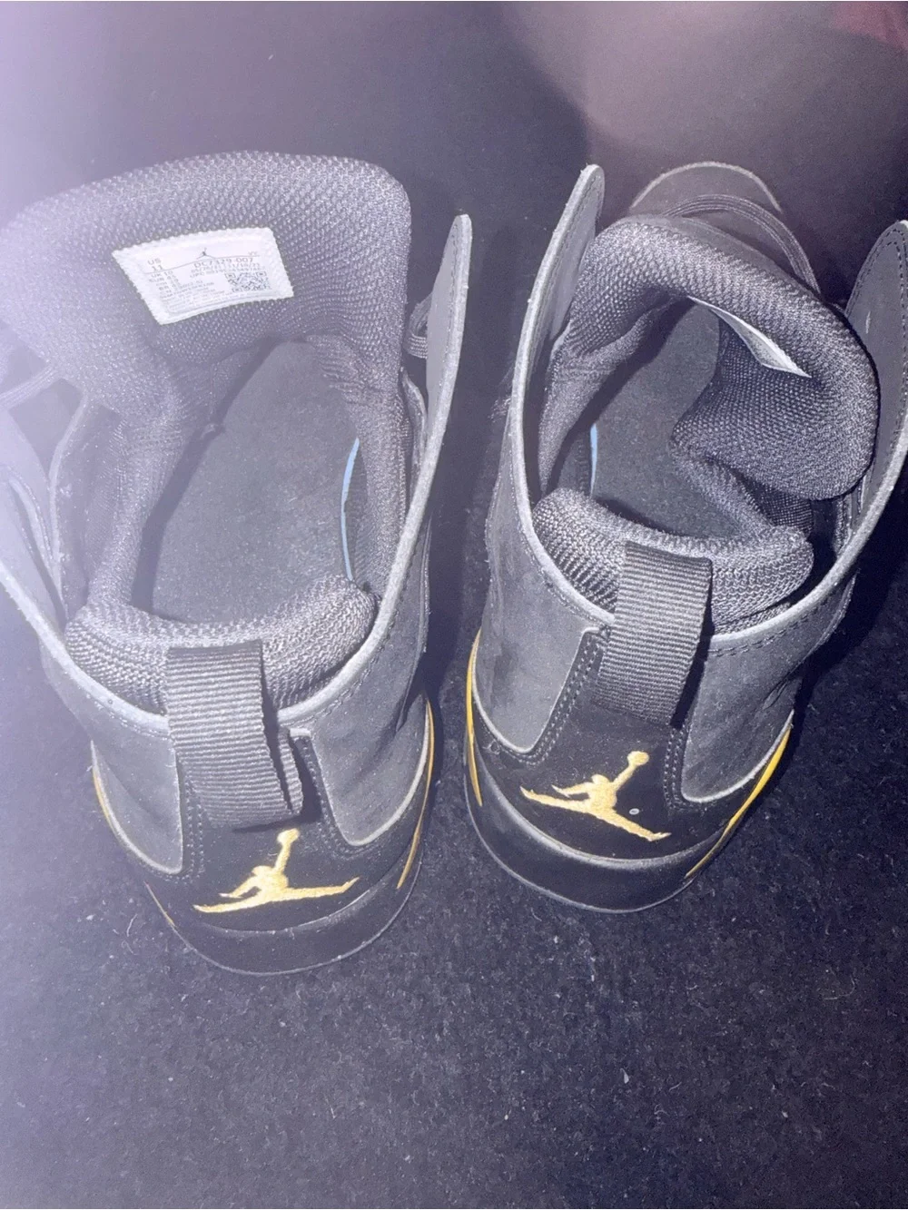 Jordan Men’s Black and Yellow Athletic Shoes